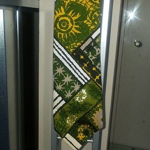 Kanaka tie. Size extra-long